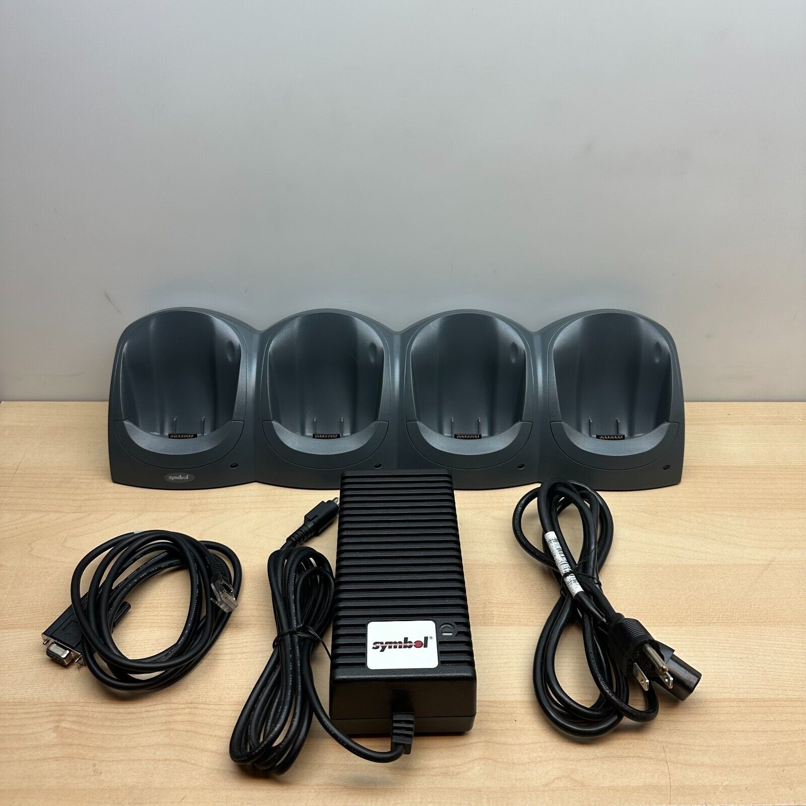S.T.I. SYMBOL CRD2X00-4000S 4-SLOT Serial/Charging Cradle CRD2X004000S COMPLETE