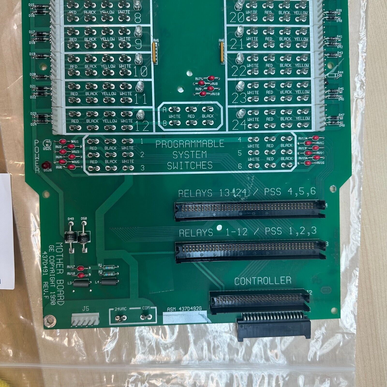 GE 437D491 Rev. F Lighting Control Panel Mother Board