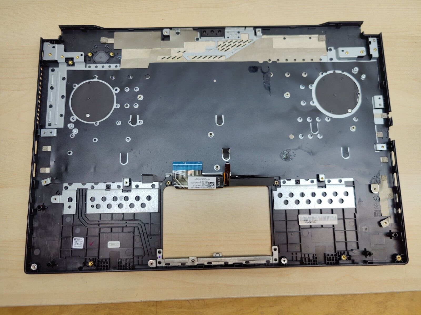 Asus Zephyrus GA502DU Palmrest