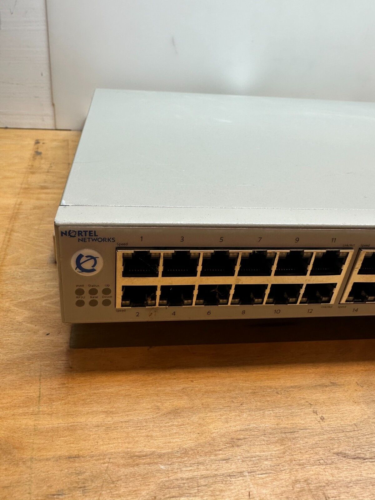 Nortel Networks AL1001A05-E5 Baystack 5520-48T-PWR Ethernet Routing Switch