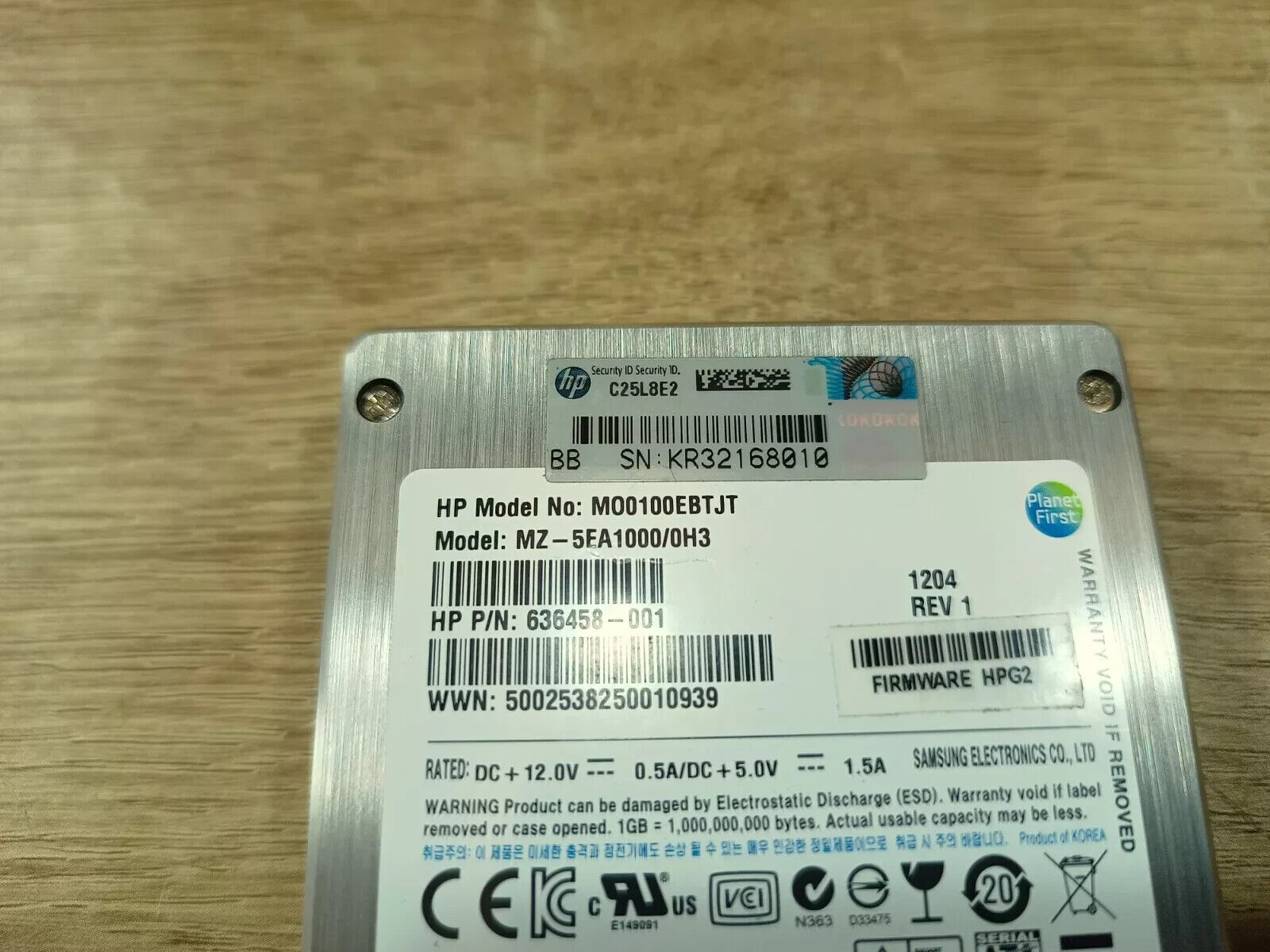 HP 636458-001 100GB Solid State Drive. 2.5"