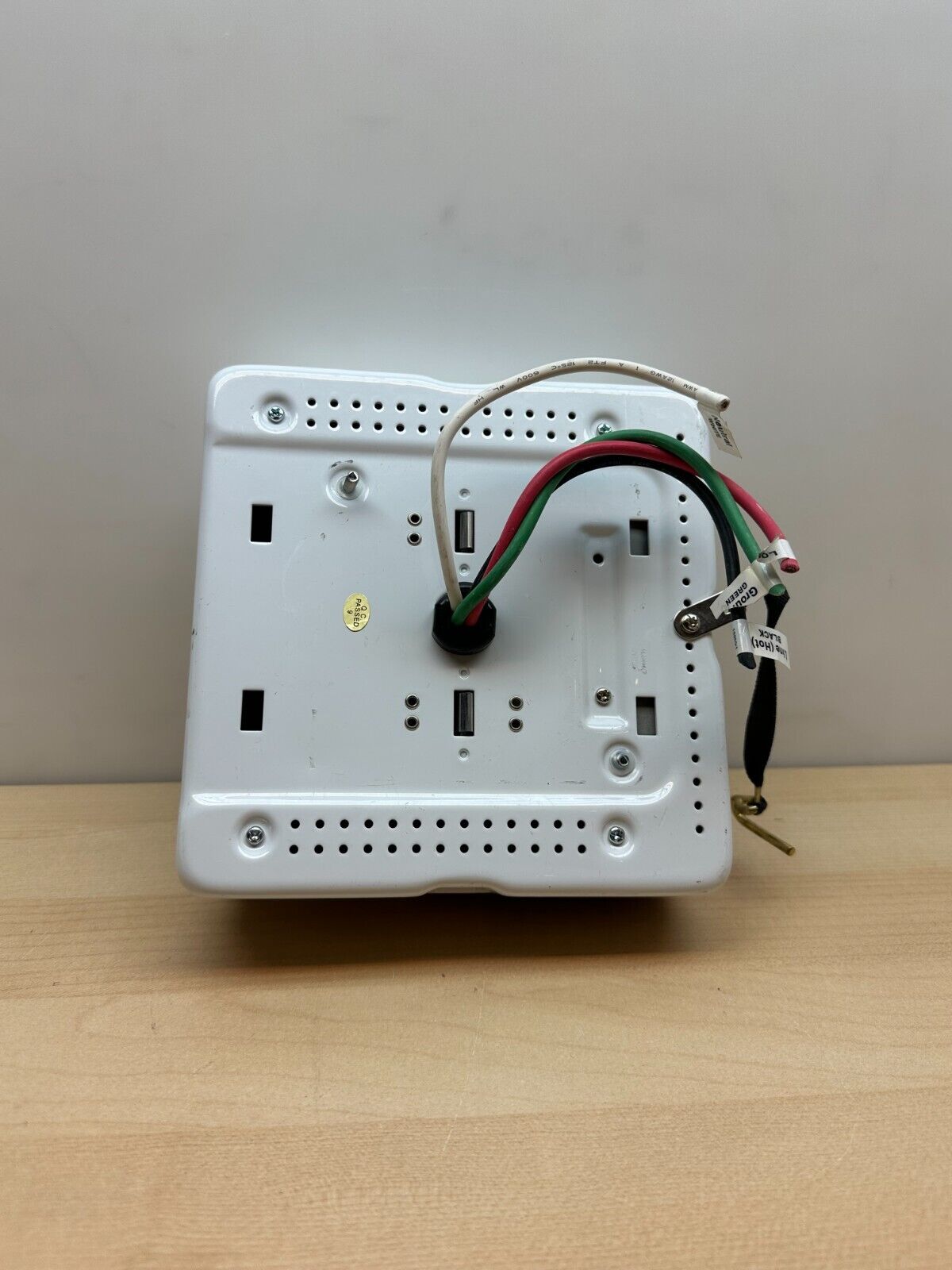 WattStopper LMRC-211 -347 Digital Single 1- Relay Room Controller/GAR130