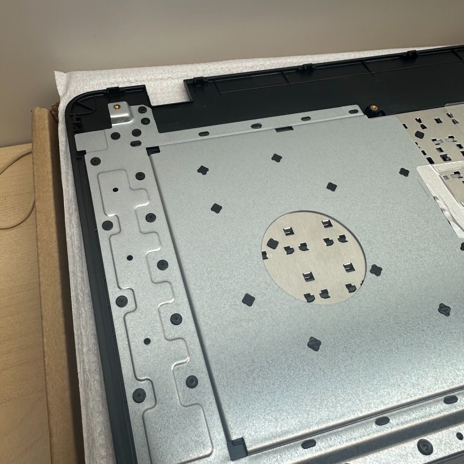 Asus X751M X751MA X751MD X751MJ PALMREST With Keyboard US English Layout