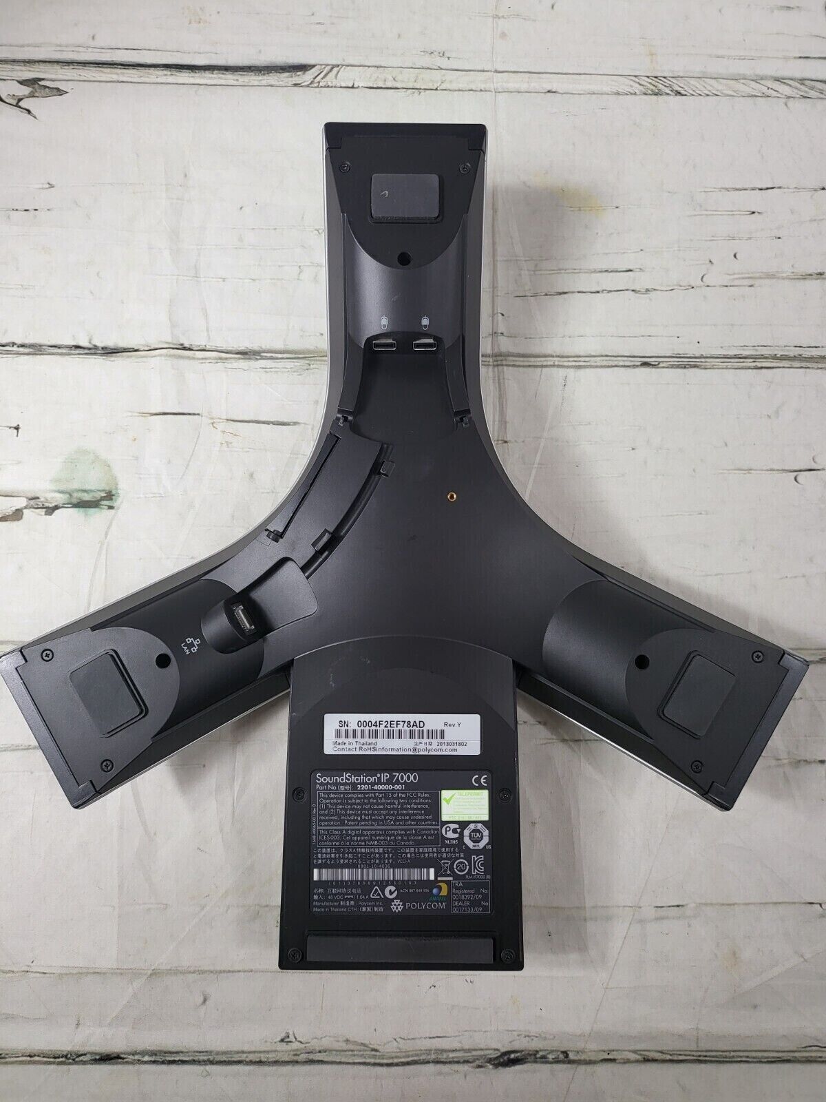 Polycom SoundStation IP 7000 Conference Phone 2201-40000-001