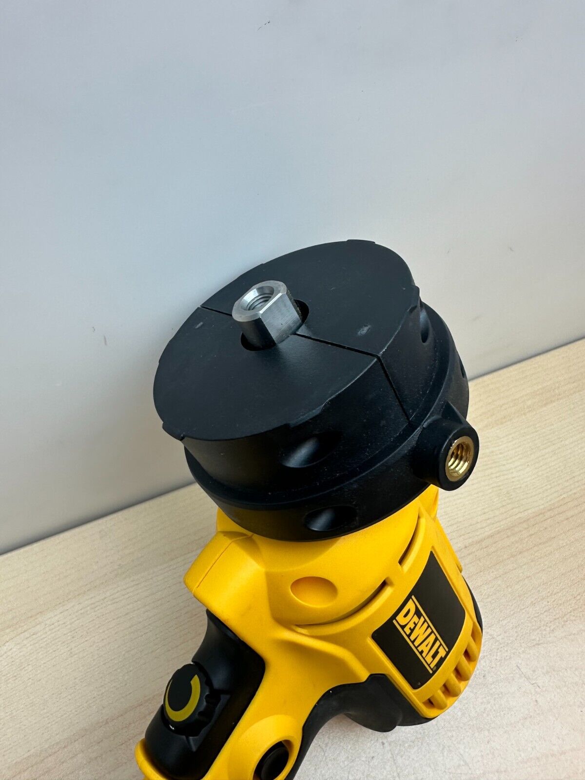 DEWALT DWE6401DS 5" VARIABLE SPEED DISC SANDER TOOL ONLY