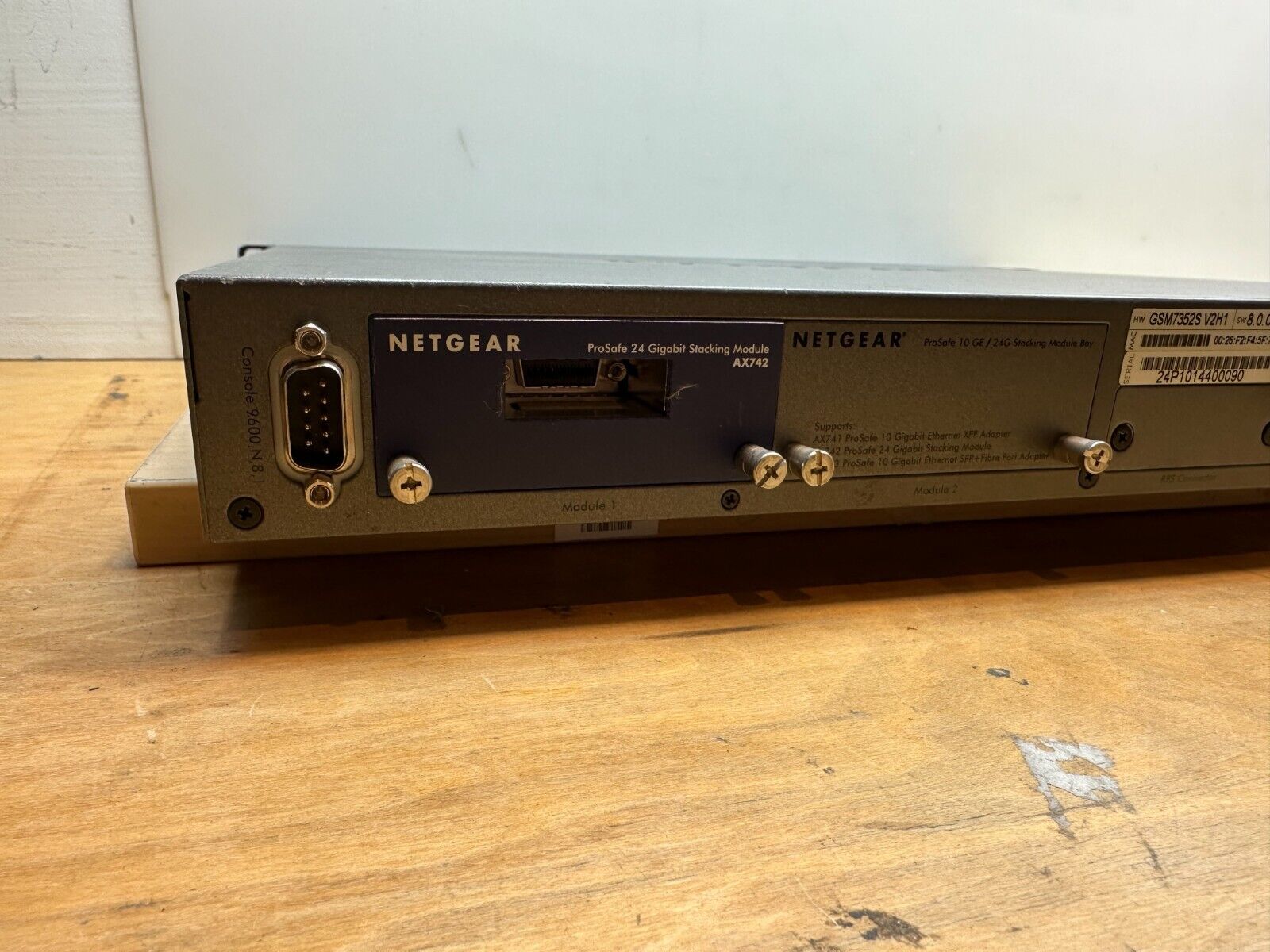 NETGEAR GSM7352S V2H1 ProSAFE 48+4 Gigabit Ethernet L3 Managed Stackable Switch