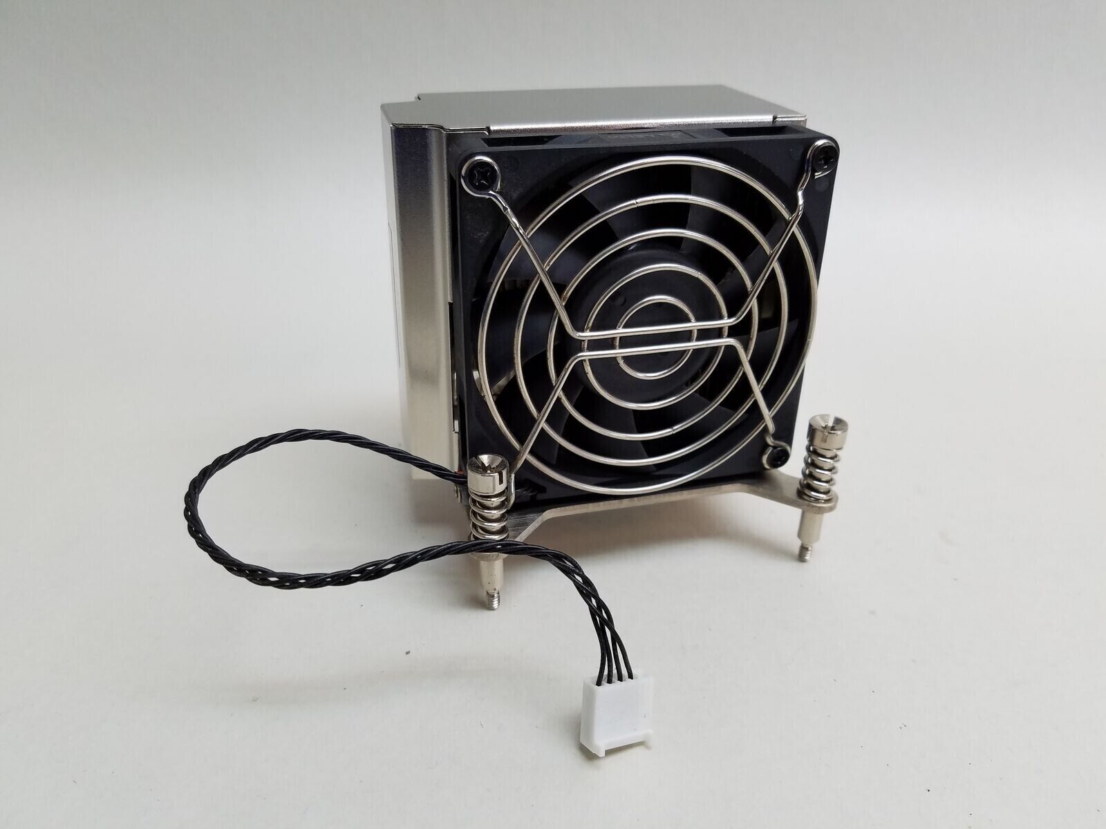 HP 463990-001 Z600 / Z800 Workstation 5-Pin LGA 1366 CPU Fan w/Heatsink