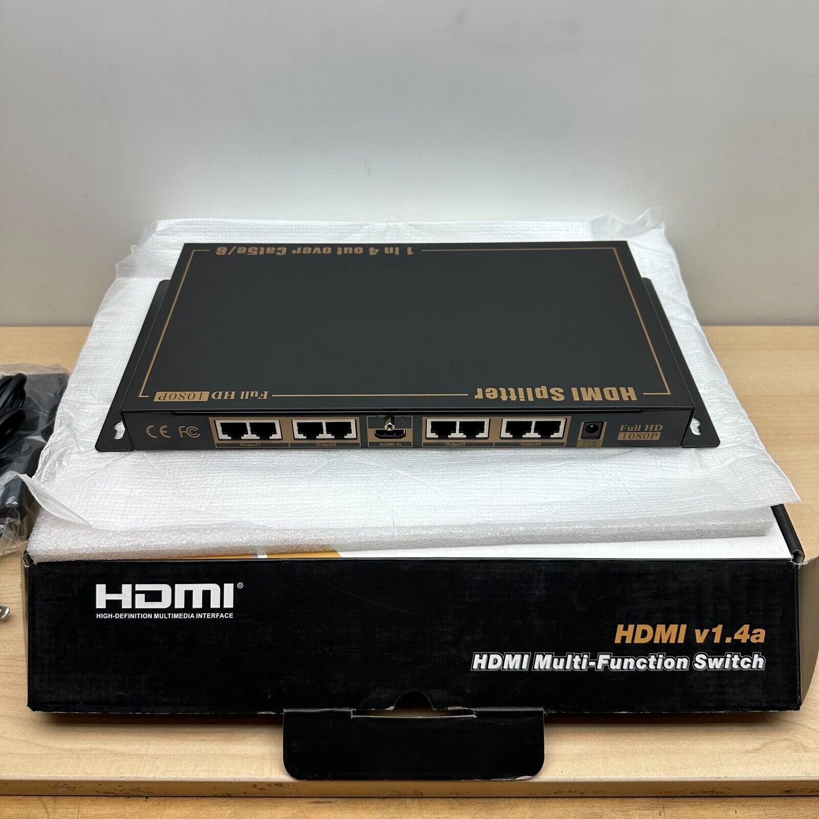 HDMI Multi Function Switch Splitter Over Ethernet Multi-Layer Super Matrix 1x4