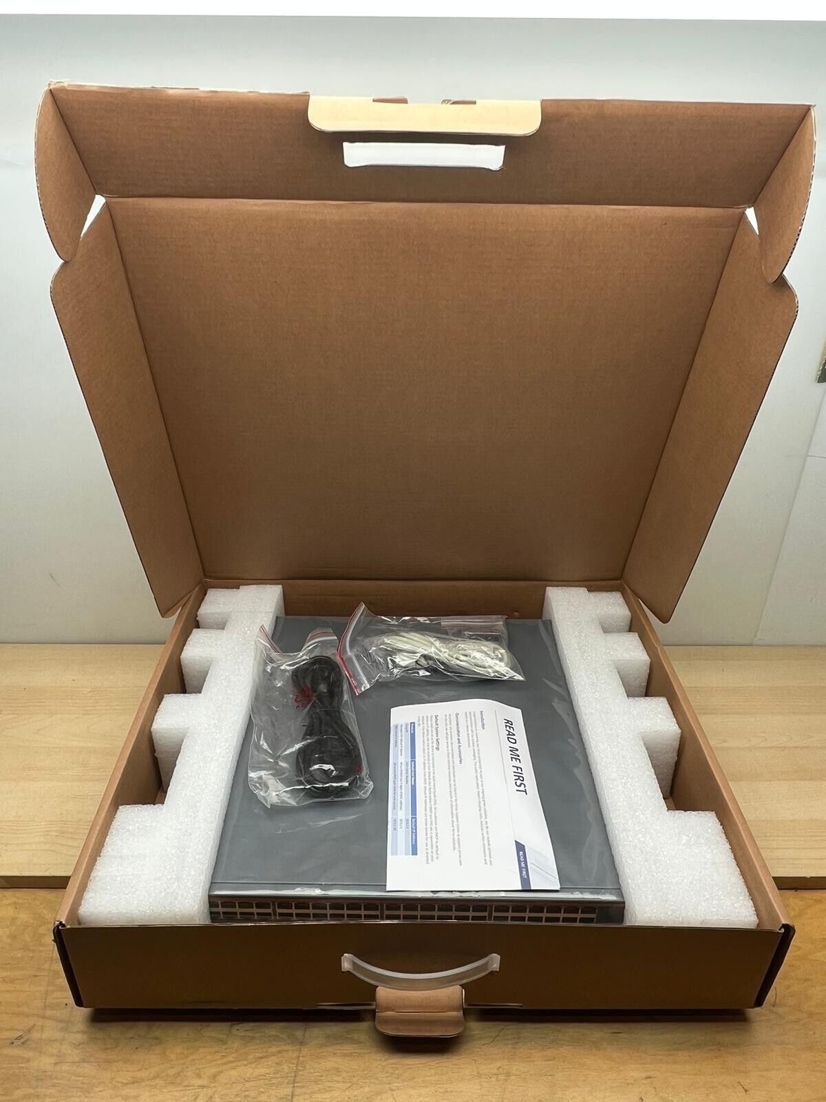 XIRRUS XT-5048 GBE POE+48-PORT L2+ GIGE MANAGED SWITCH 12x38W & 36x30W P NEW