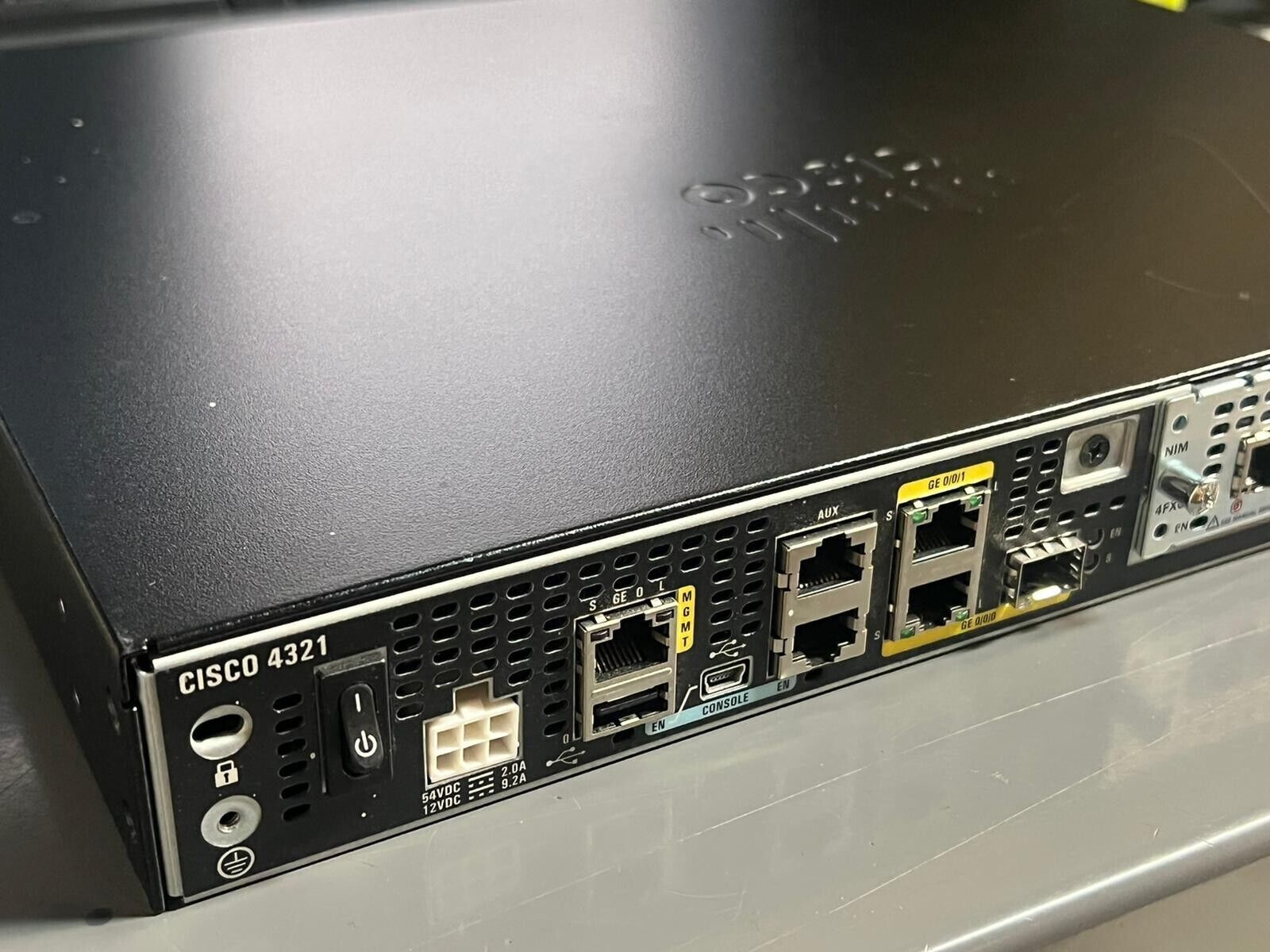 Cisco 4300 Series Integrated Services Router ISR4321K9 V04 No AC