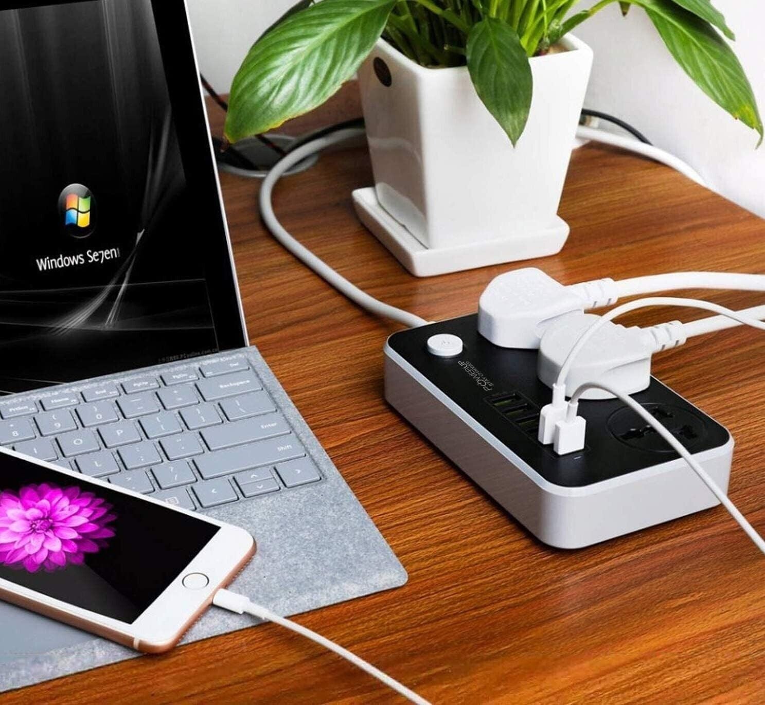 Power Strip with USB Ports 6 Outlets 6.5ft Cord 2500W Circuit Breaker Child Safe