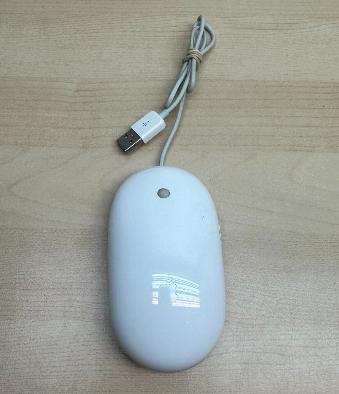 OEM Apple Mighty Mouse MB112LL/B Optical Wired Mouse White A1152- Used