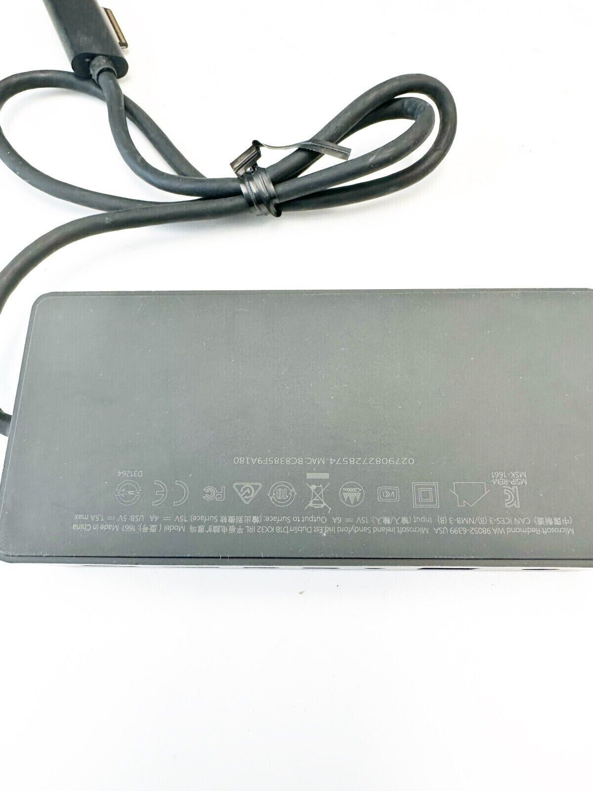 Clean - Microsoft 1661 Laptop Docking Station For Surface Pro 3 / Pro 4